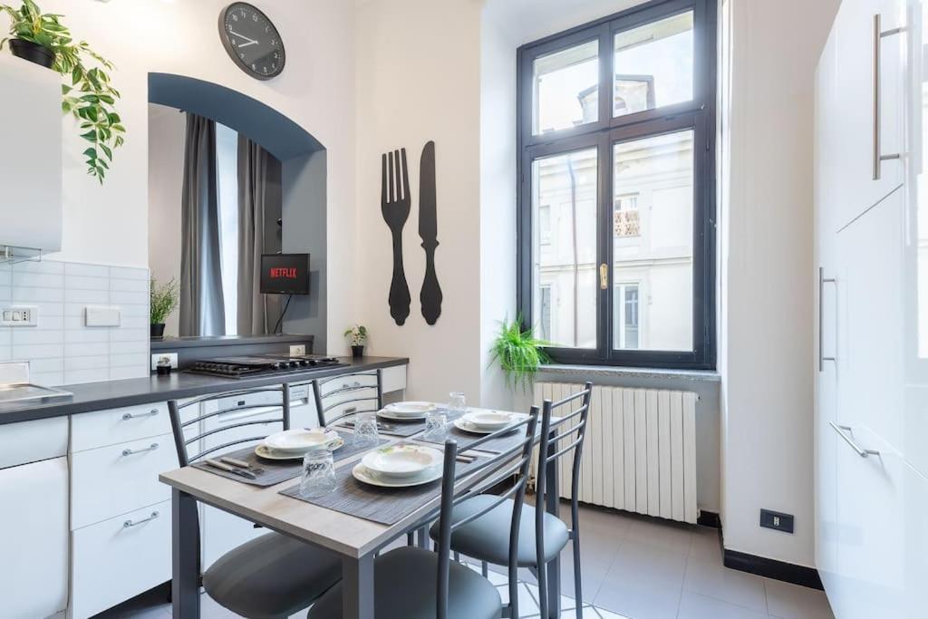 Historical Suite - Pieno Centro - Porta Nuova- Piazza Castello Turin Extérieur photo