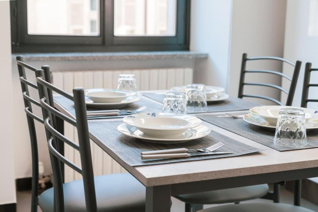 Historical Suite - Pieno Centro - Porta Nuova- Piazza Castello Turin Extérieur photo