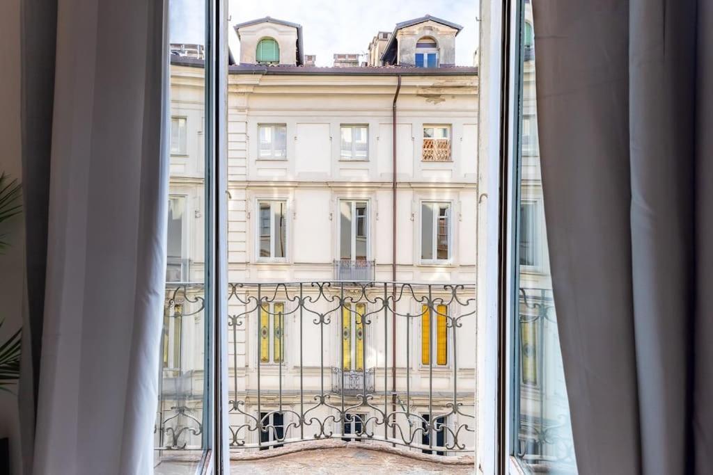 Historical Suite - Pieno Centro - Porta Nuova- Piazza Castello Turin Extérieur photo